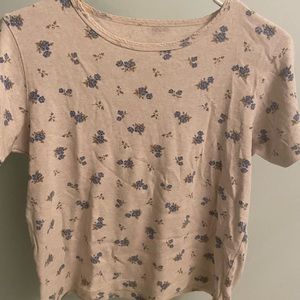 Women’s floral shirt